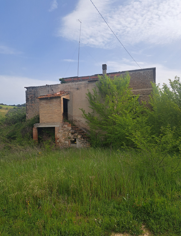 Tipologia Immobile: terreno agricolo Provincia: perugia Comune: gualdo cattaneo Località:  Indirizzo: