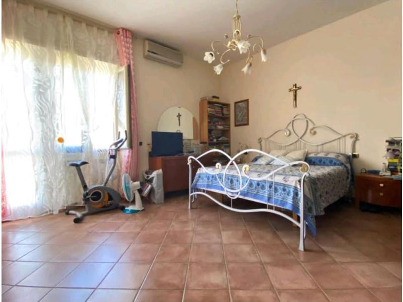 Tipologia Immobile: appartamento Provincia: roma Comune: roma Località: acilia Indirizzo: Via Lorenzo Bartolini