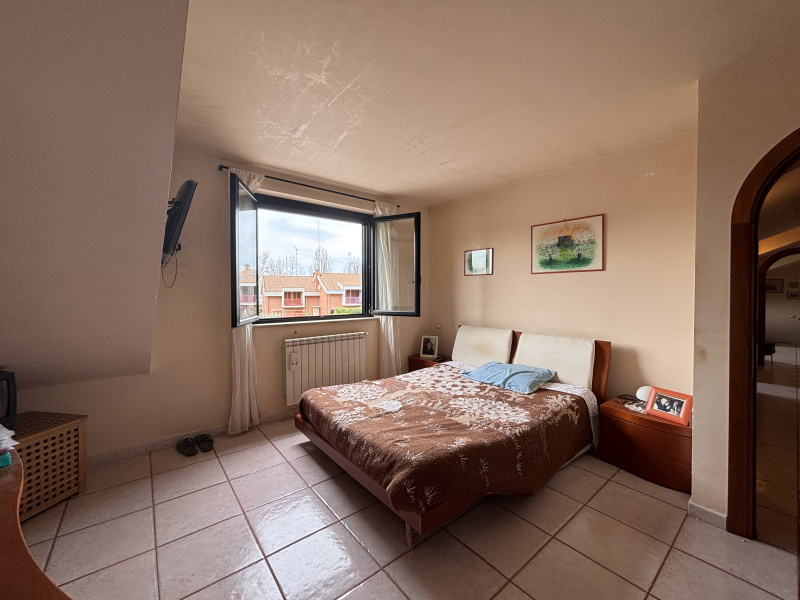 Tipologia Immobile: appartamento Provincia: roma Comune: castel gandolfo Località:  Indirizzo: Via Giuseppina Saragat