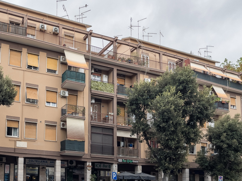 Tipologia Immobile: appartamento Provincia: roma Comune: roma Località: ostia centro storico Indirizzo: Via Lucio Lepidio