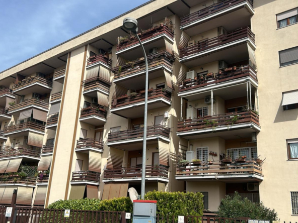 Tipologia Immobile: appartamento Provincia: roma Comune: roma Località: jonio Indirizzo: Via Passo del Turchino