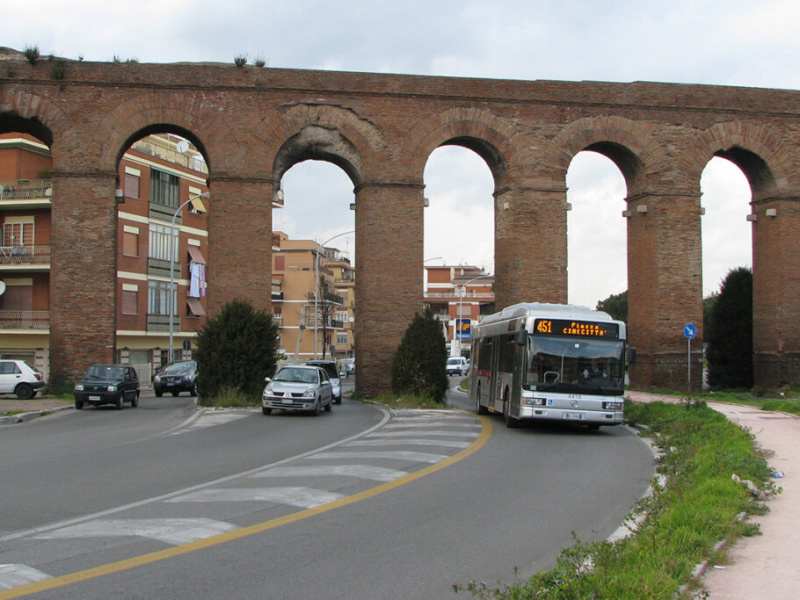 Tipologia Immobile: attività commerciale Provincia: roma Comune: roma Località: centocelle Indirizzo: Viale delle Orchidee